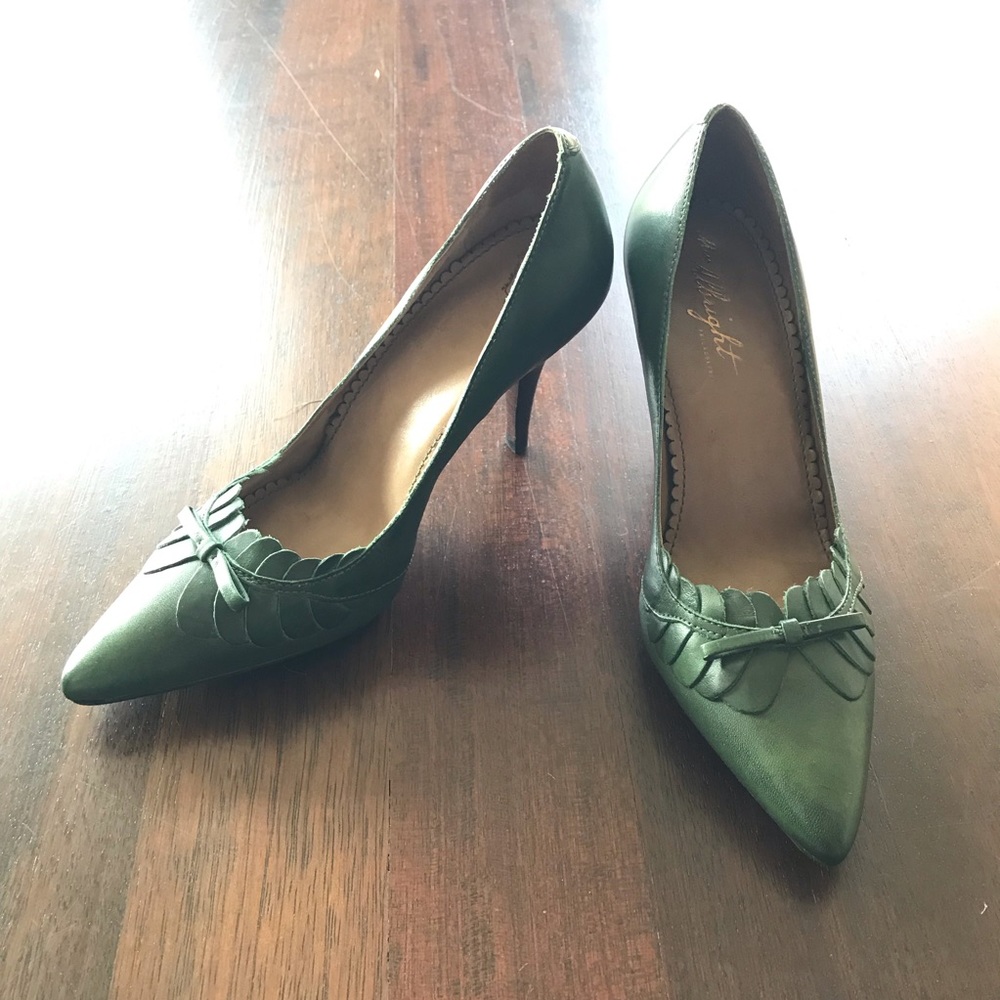 Miss Albright (Anthropologie) Pointed Laurel Heels